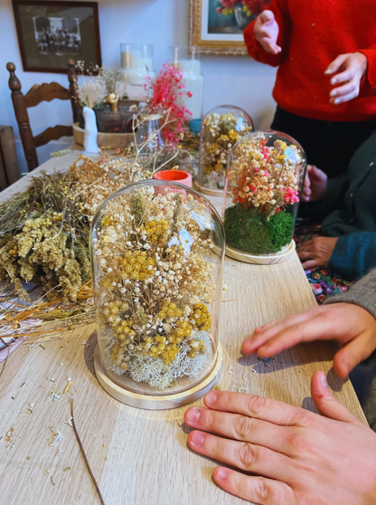 Atelier cloche de fleurs séchées